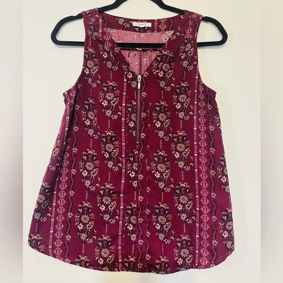 Maurices Burgundy Patterned Sleeveless Blouse - Picture 1 of 5